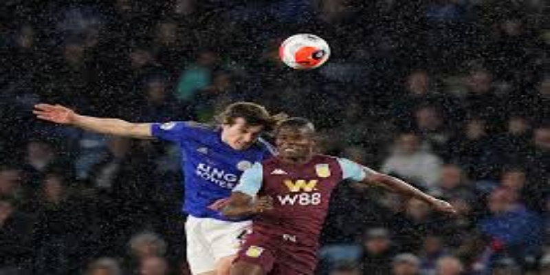 战术转型：左后卫到左中卫的华丽变身-九游体育