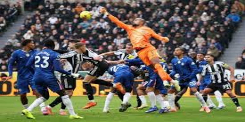 争议判罚：奥德加德手球事件引发VAR质疑-九游体育