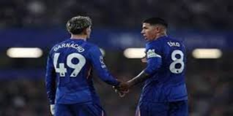 蓝军自我救赎：斯坦福桥重拾信心-九游体育