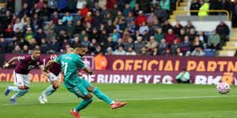 进攻与防守并重，伯恩利展现出冠军相- 九游体育