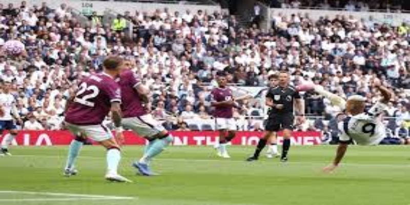 闪电开局决定胜局：伯恩利高压战术奏效- 九游体育