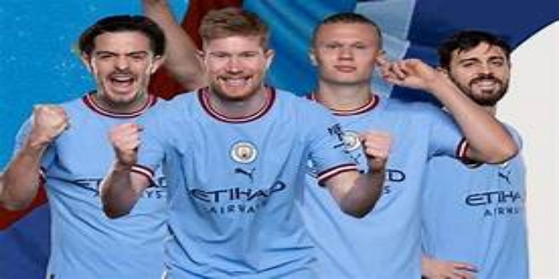 九游体育对比分析：曼联困境与曼城优势形成鲜明对照-九游体育