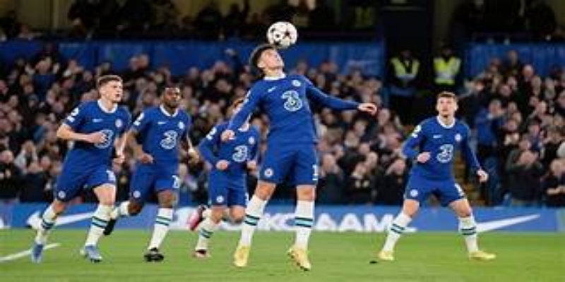 九游体育战术拆解—切尔西进攻体系失衡与皇马维尼修斯的全面压制-九游体育