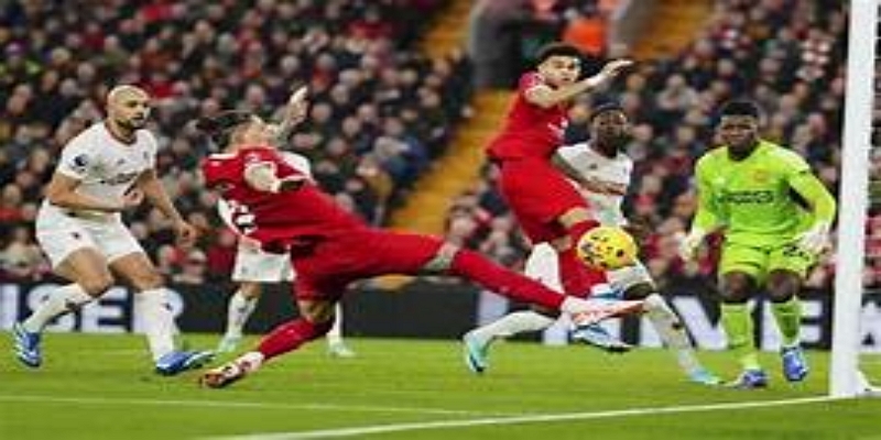 战术分析与关键球员表现-九游体育